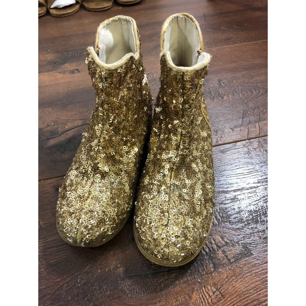 Joyfolie Girls Size 11 Arya Gold Sequin Booties, Play for wear on toes and heels